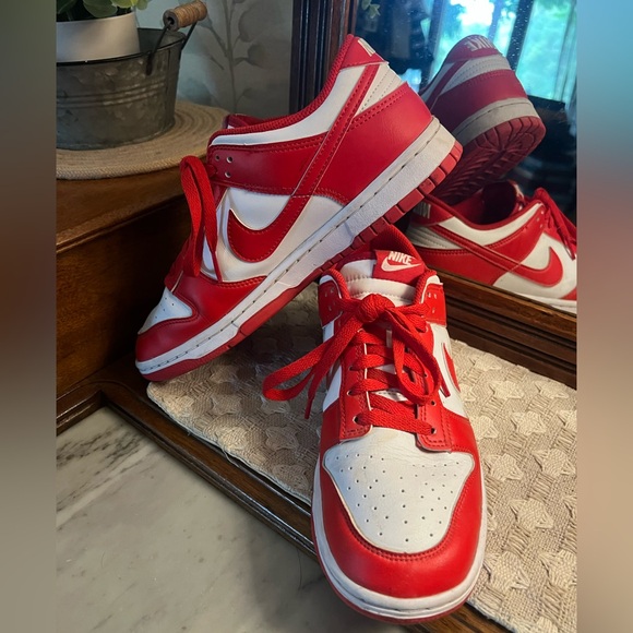 NIKE Dunk Low St. John's Casual Athletic Sneakers University Red White Men's 8 - Picture 1 of 7